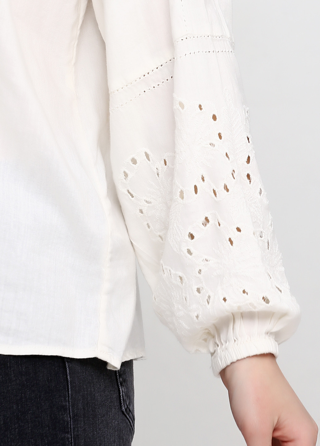 Молочная демисезонная блуза с длинным рукавом H&M