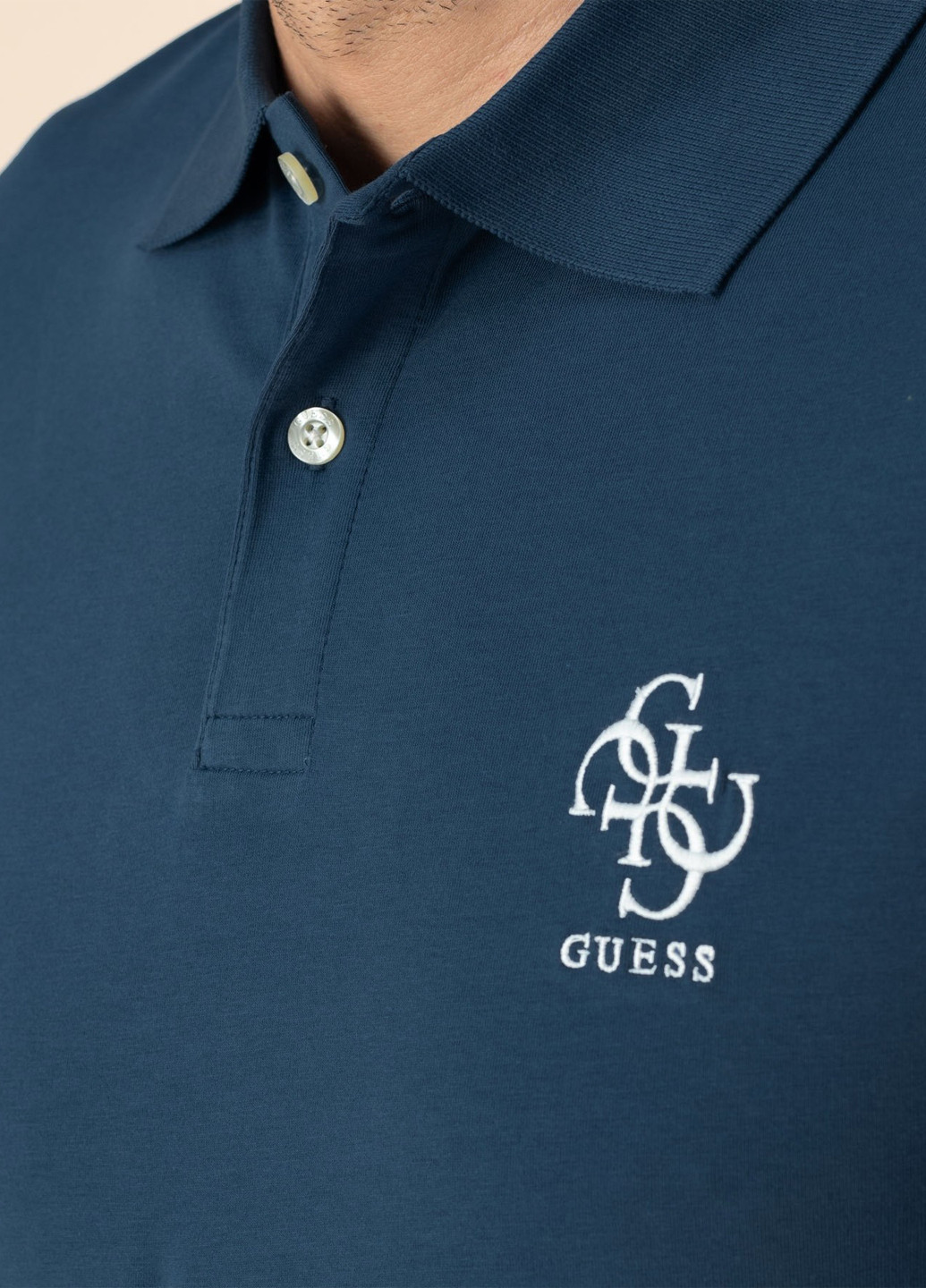 Индиго футболка-поло для мужчин Guess однотонная