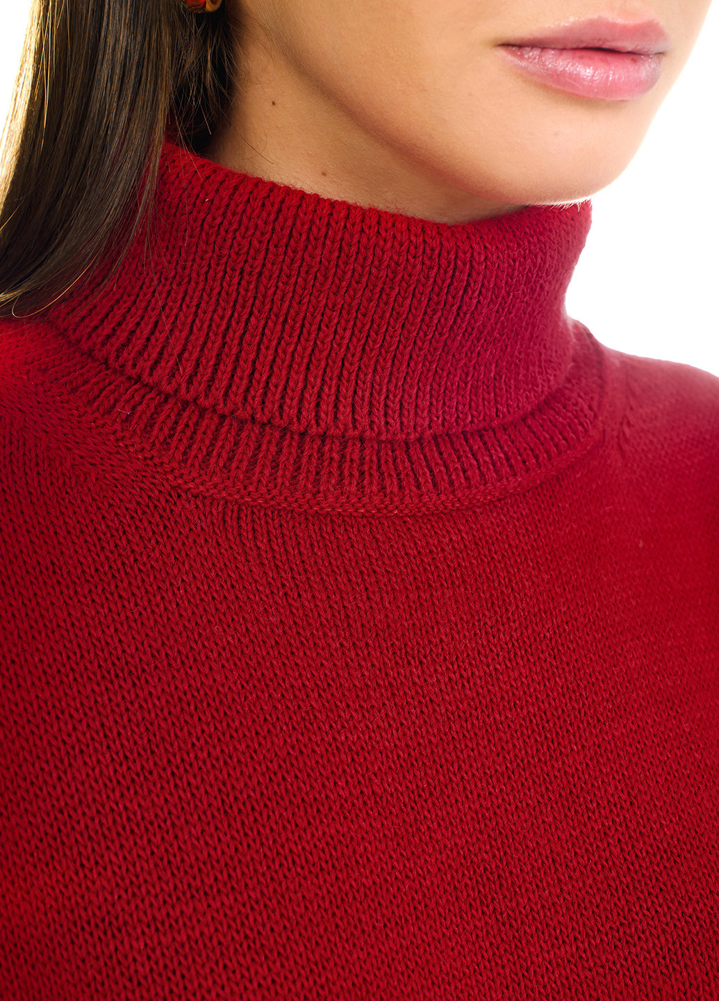 Красный свитер оверсайз с высоким воротником-стойка. SVTR
