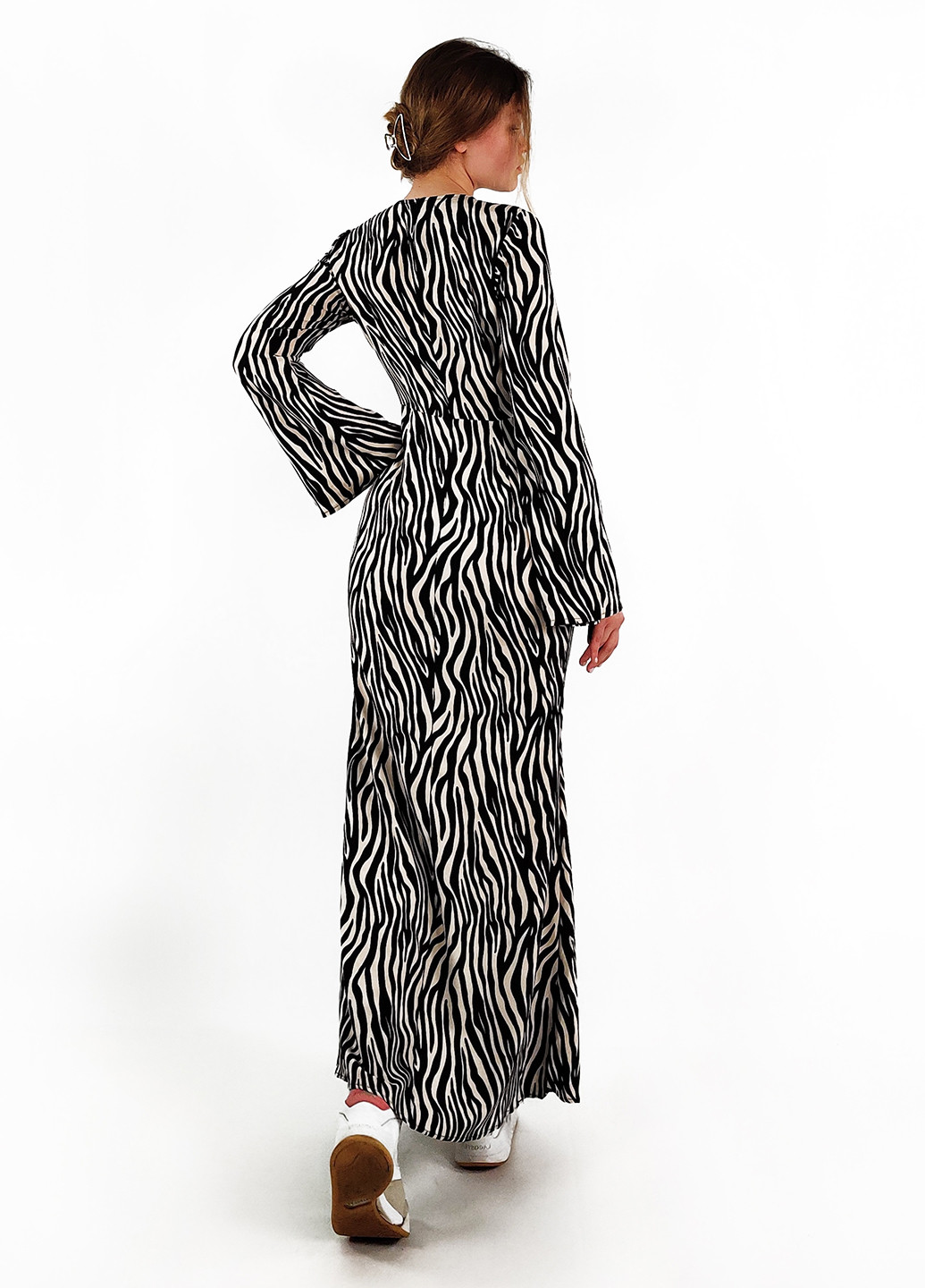 Черно-белое кэжуал платье Boohoo зебра