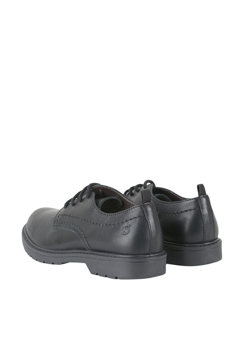 Черные туфли со шнурками Naturino
