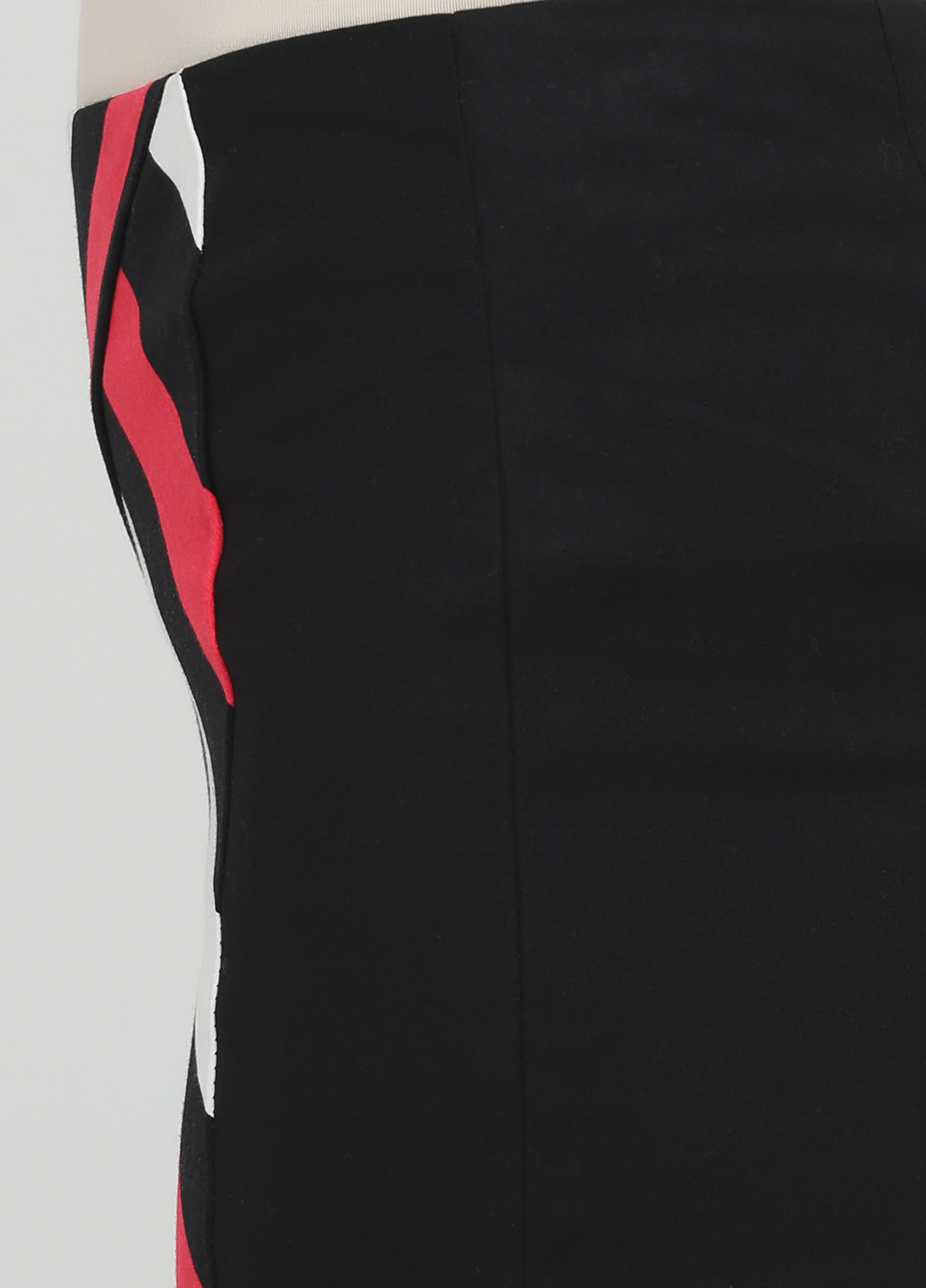 Черная кэжуал с геометрическим узором юбка Vero Moda
