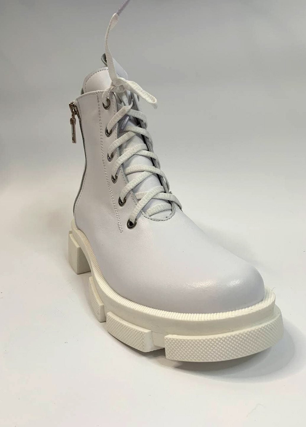 Зимние ботинки Dalis со шнуровкой