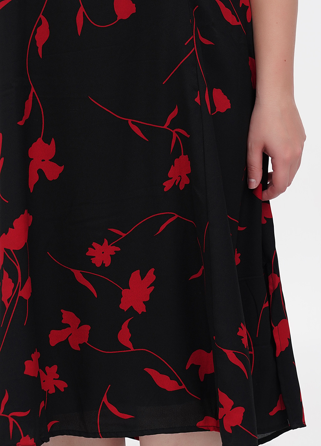 Черное кэжуал платье а-силуэт Choise с цветочным принтом