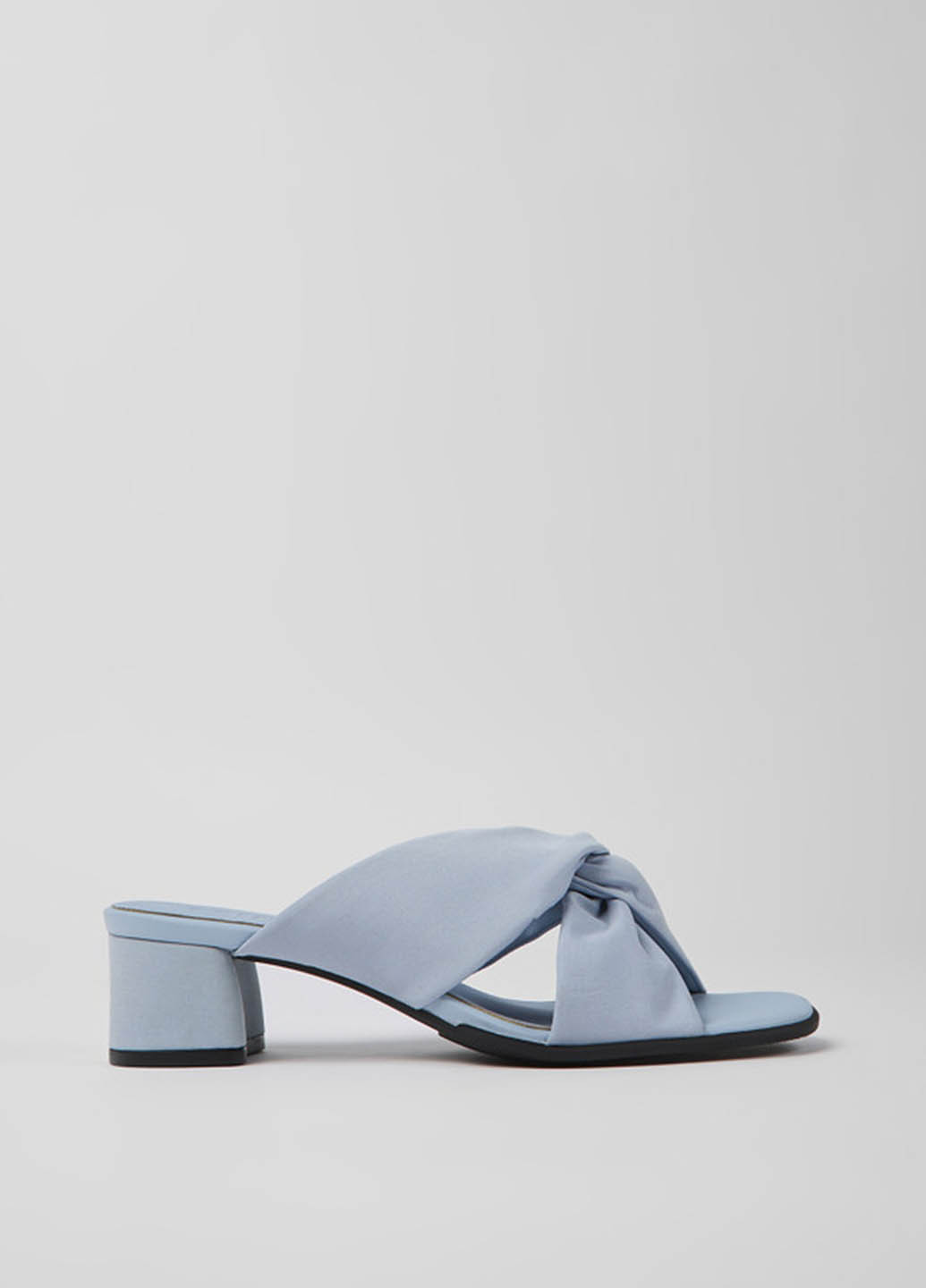 Голубые шлепанцы Camper