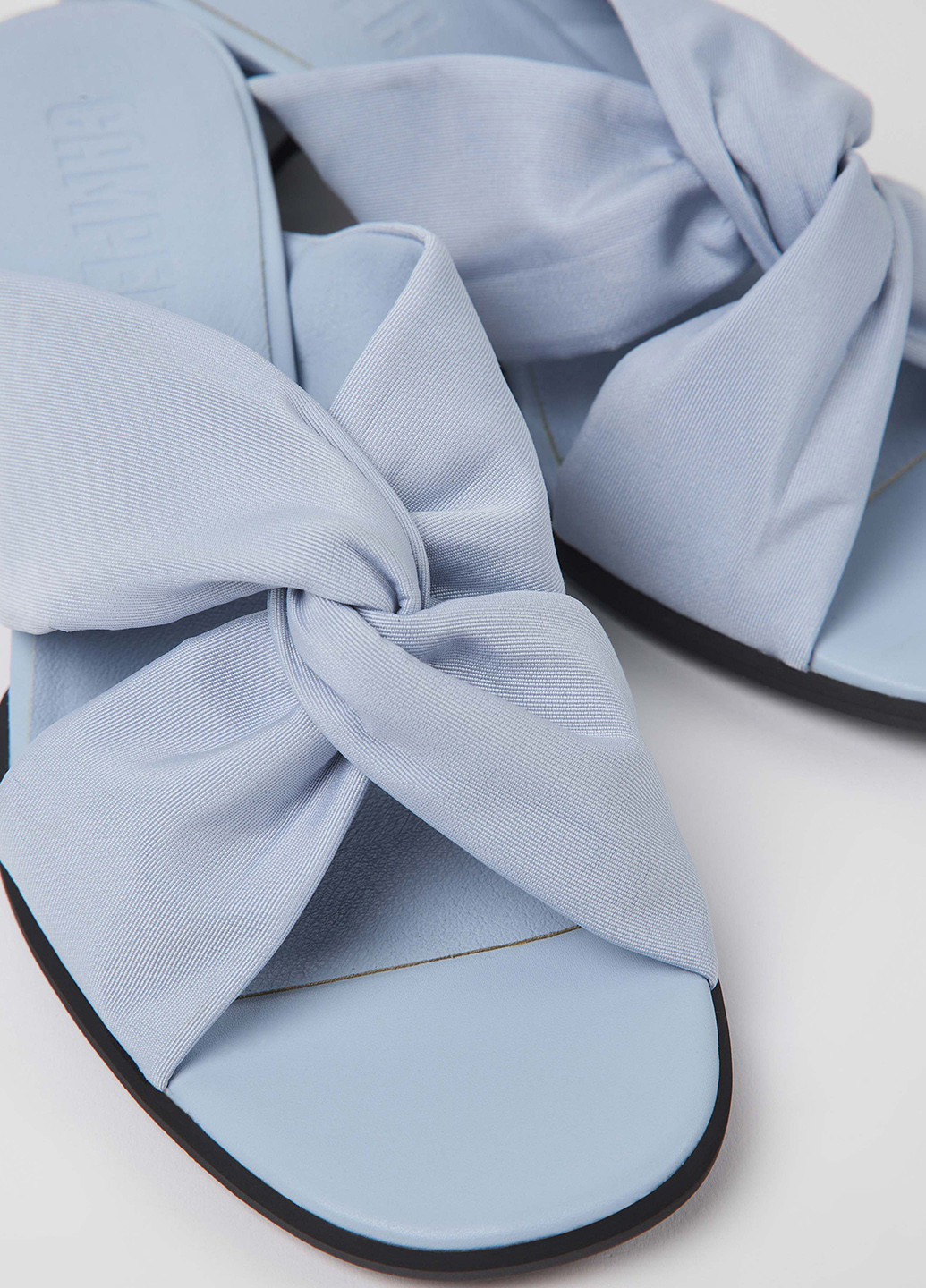 Голубые шлепанцы Camper