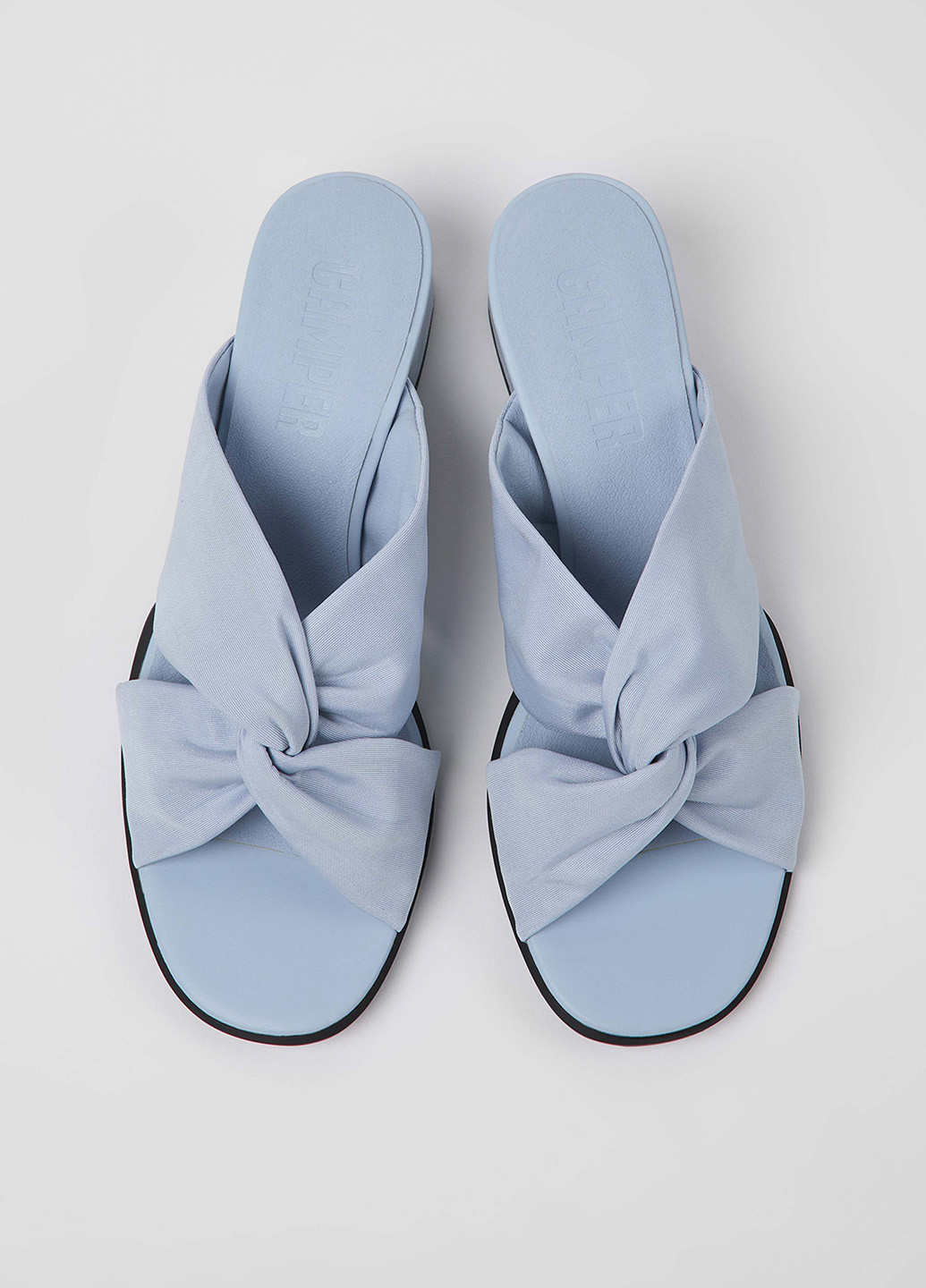 Голубые шлепанцы Camper