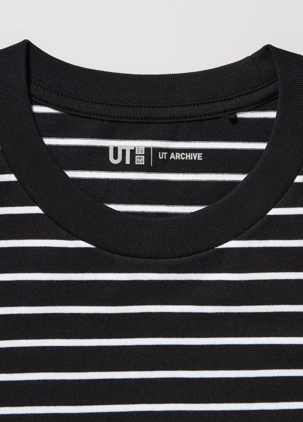 Чорна футболка Uniqlo