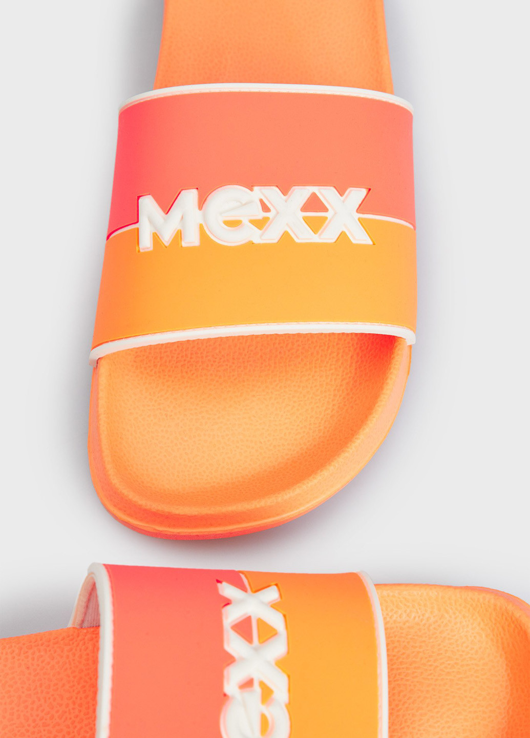 Оранжевые шлепанцы Mexx с логотипом