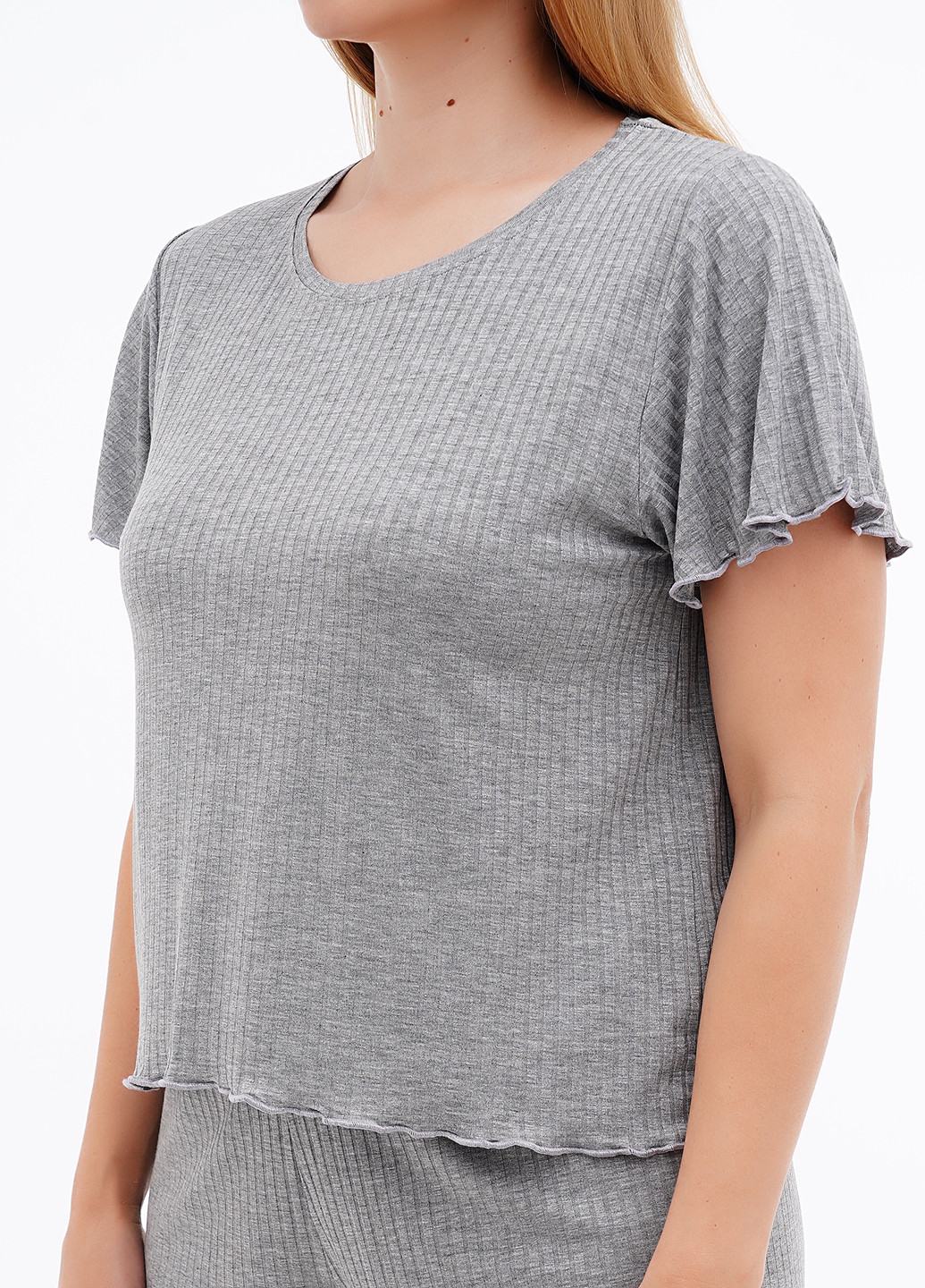 Сірий демісезонний комплект (футболка, шорти) Cotpark