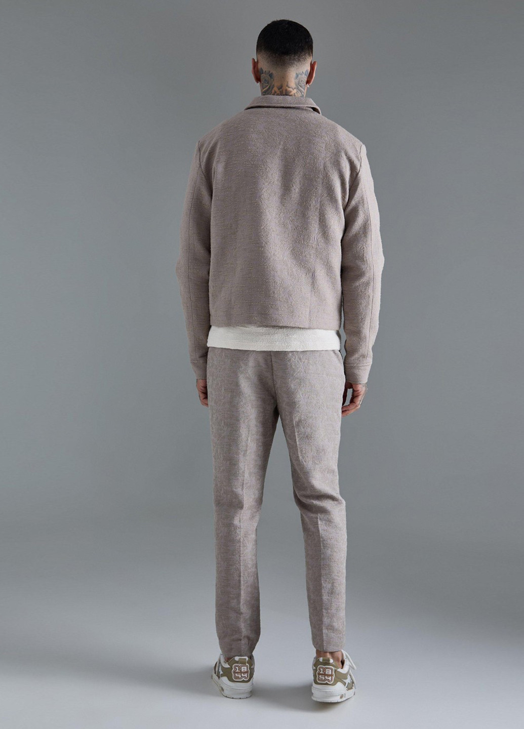 Пудровые кэжуал демисезонные зауженные брюки Boohoo