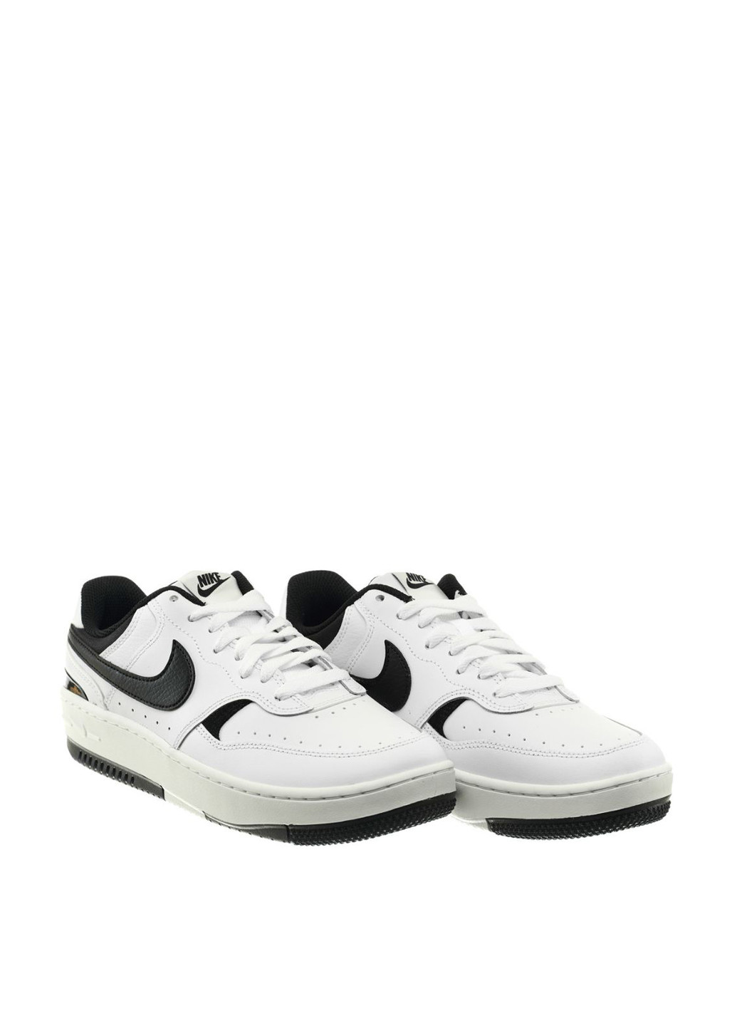 Чорно-білі всесезонні кросівки Nike GAMMA FORCE
