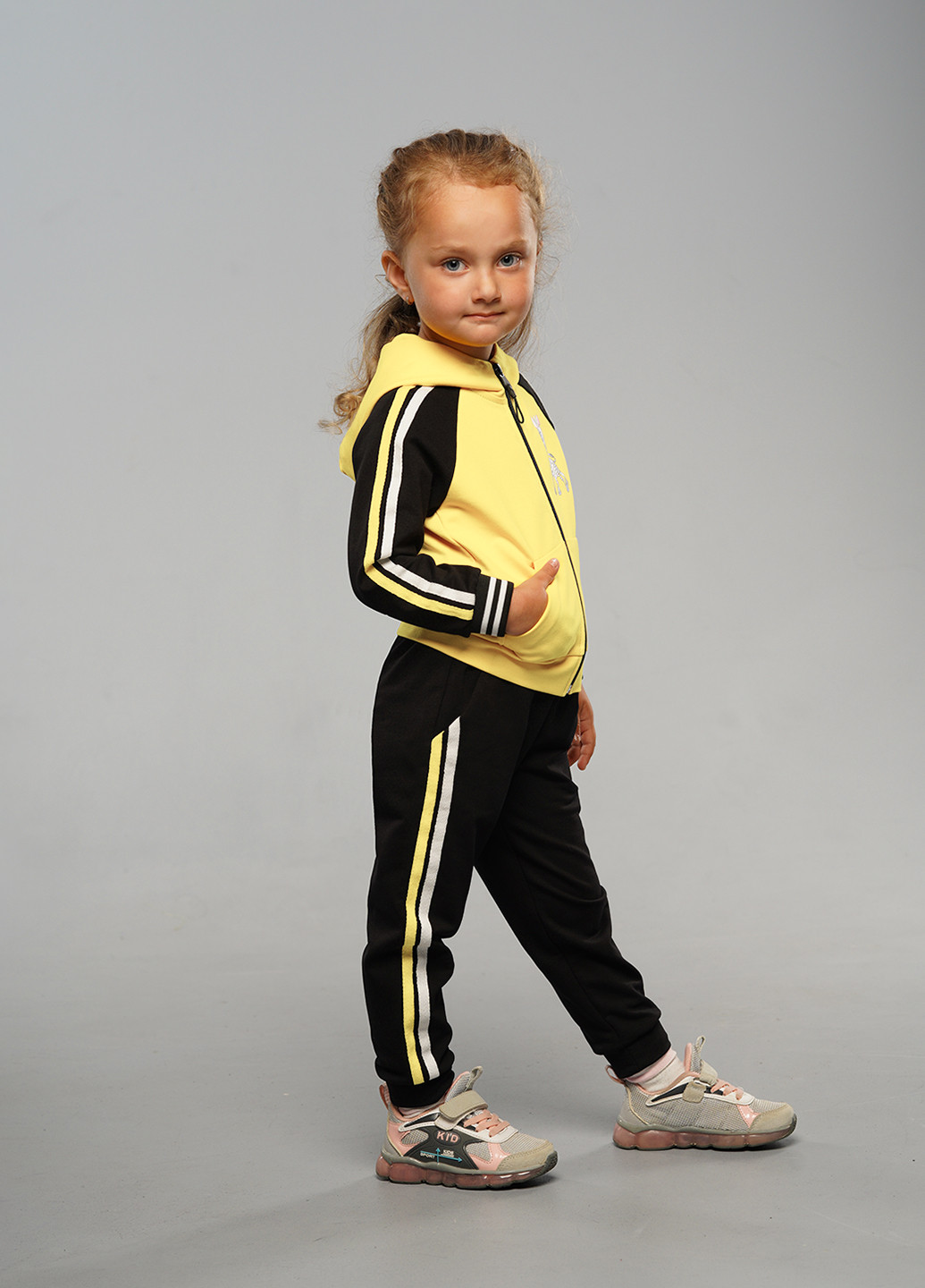 Желтый демисезонный желтый демисезонный спортивный костюм панда Sinthia