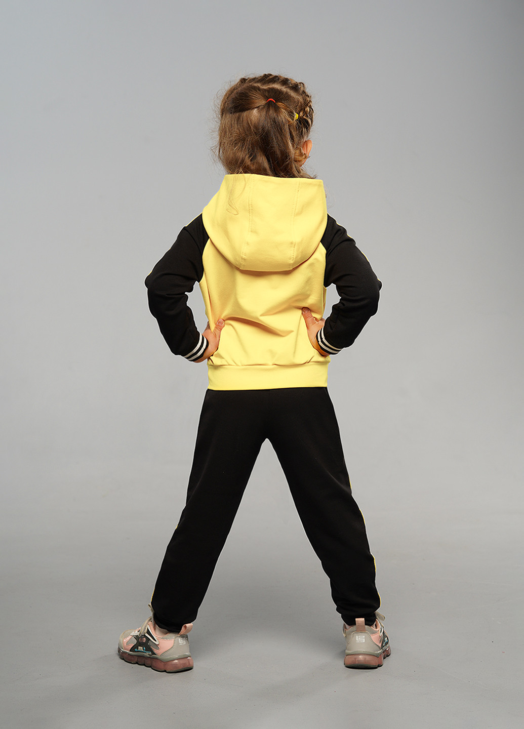 Желтый демисезонный желтый демисезонный спортивный костюм панда Sinthia