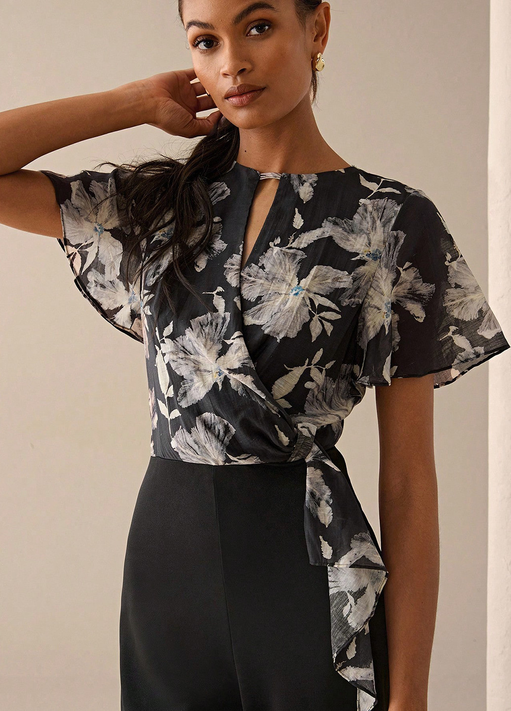 Комбінезон SHEIN комбінезон-брюки квітковий чорний діловий, кежуал поліестер