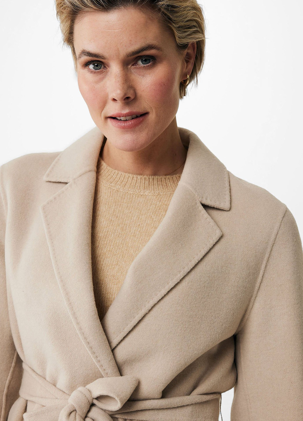 Бежеве демісезонне Пальто двобортне Mexx