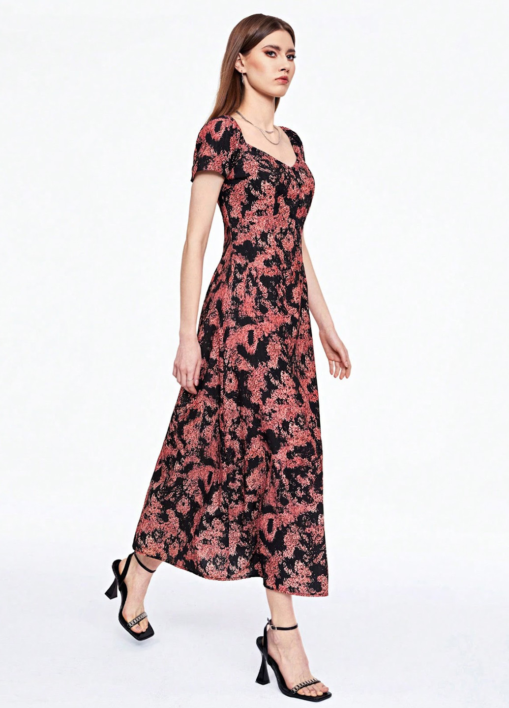 Черное кэжуал платье SHEIN с цветочным принтом