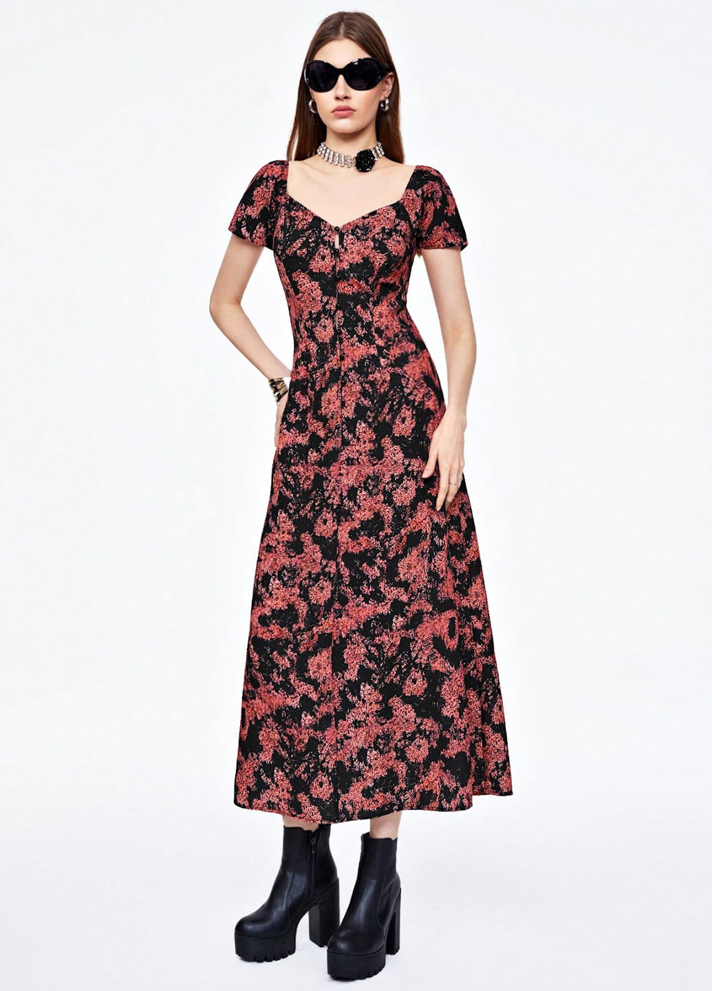 Черное кэжуал платье SHEIN с цветочным принтом