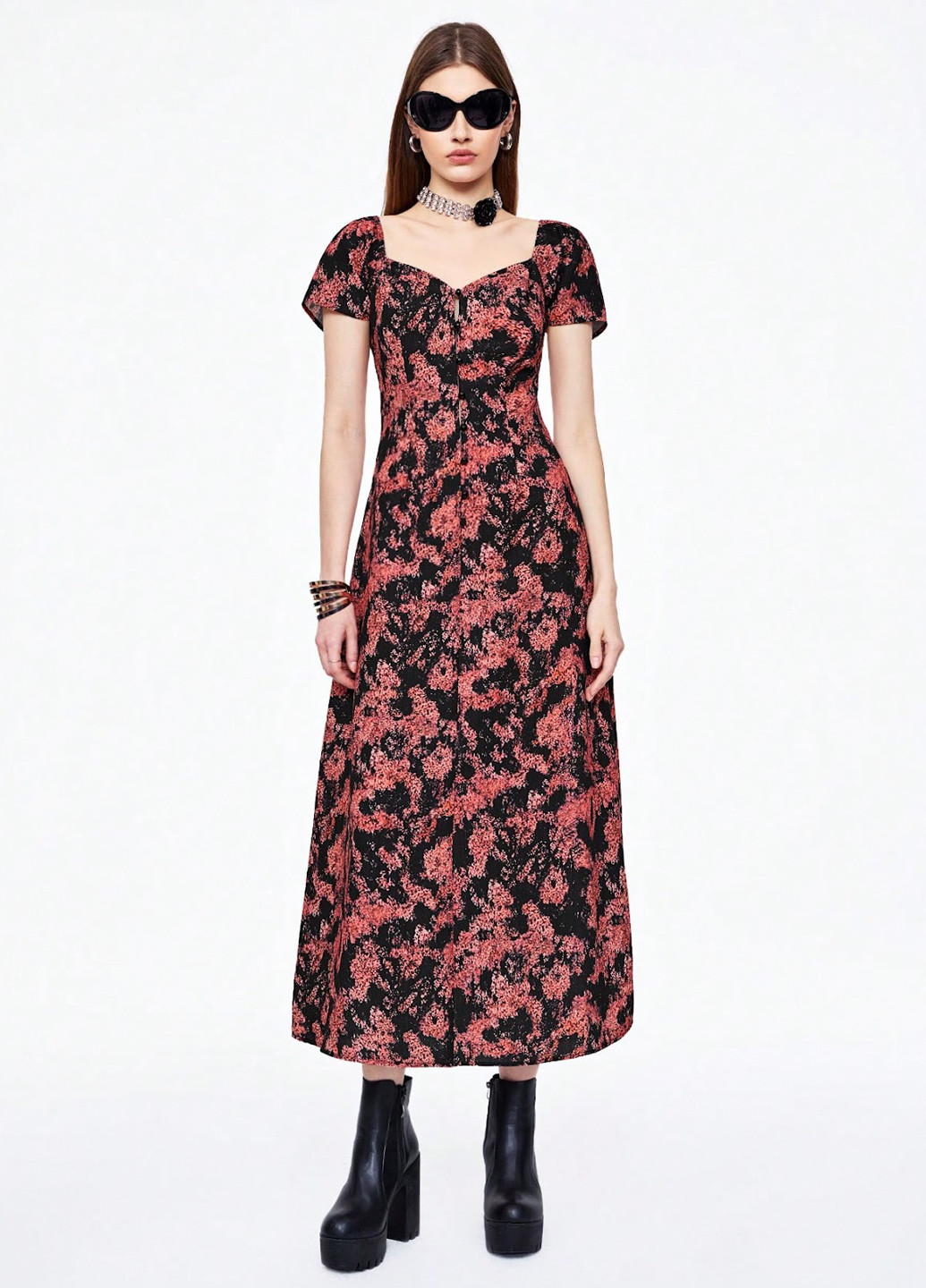 Черное кэжуал платье SHEIN с цветочным принтом