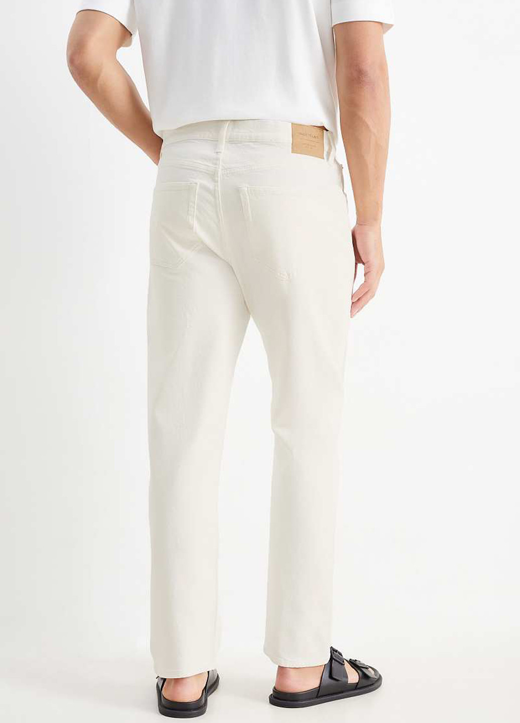 Кремовые демисезонные регюлар фит джинсы C&A