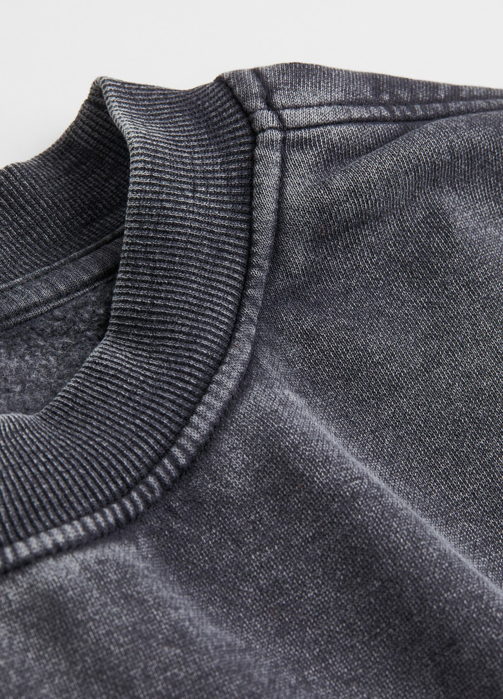 Темно-сірий світшот H&M напис без декору (314704510)