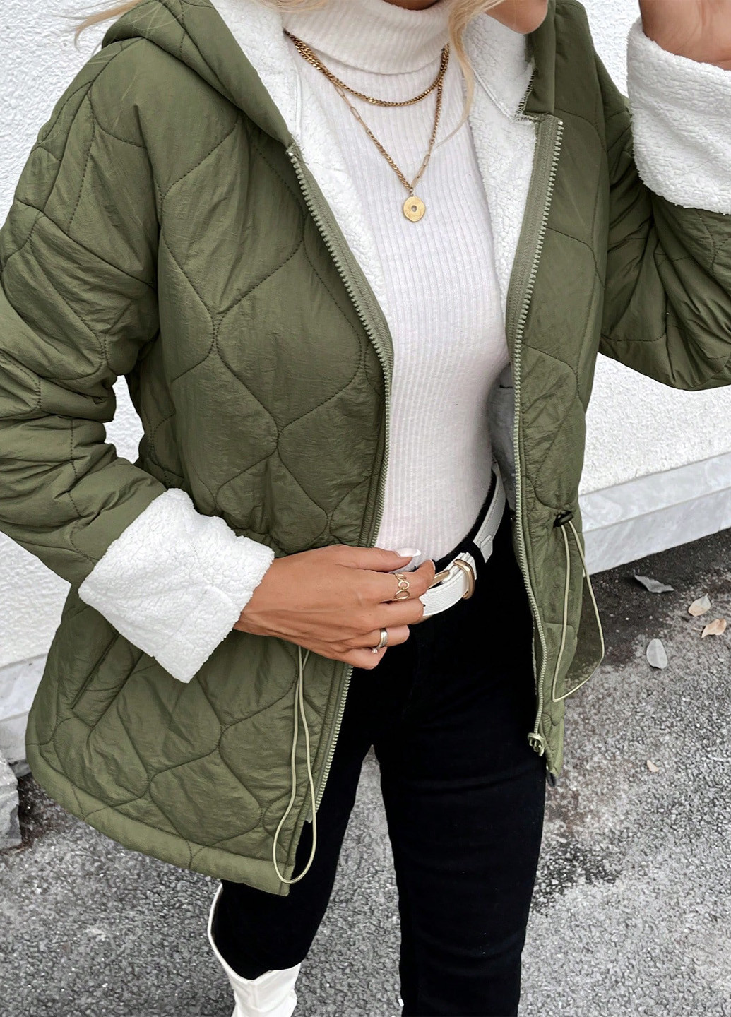 Оливковая (хаки) демисезонная куртка SHEIN