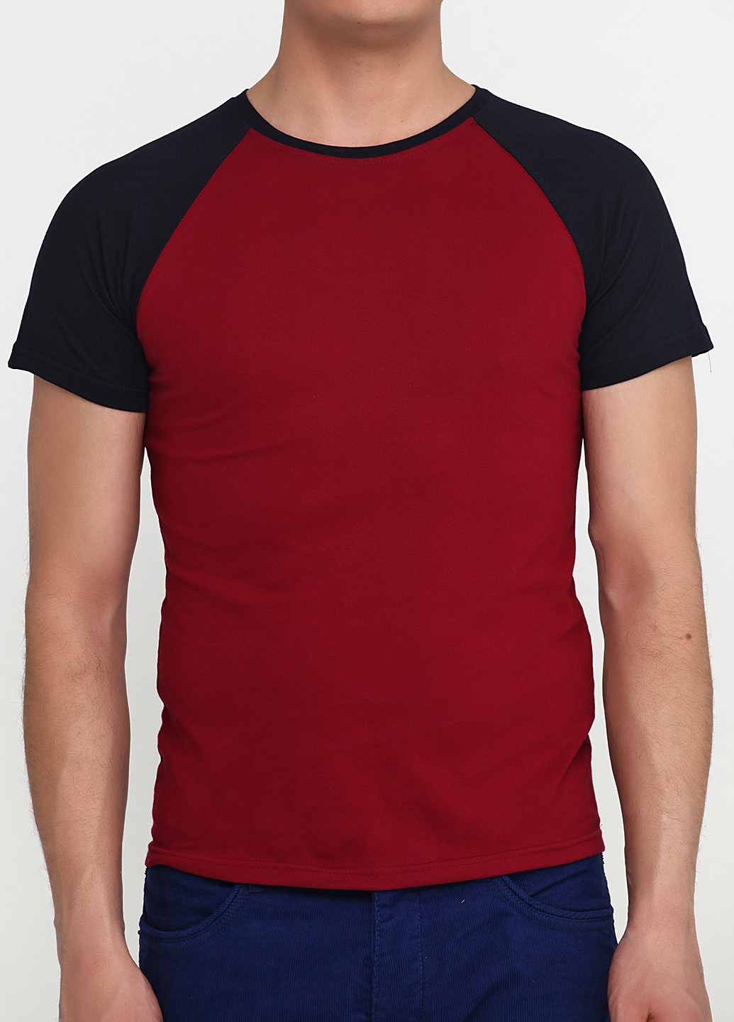 Бордовая летняя футболка Shik