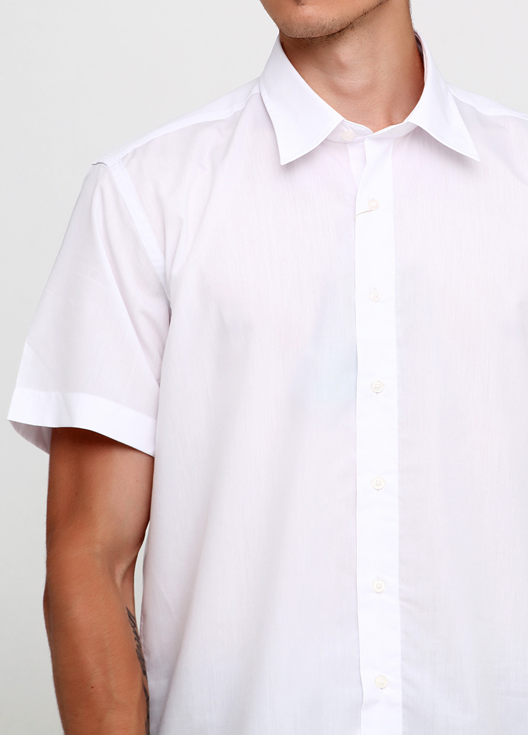 Белая кэжуал рубашка однотонная Roventino