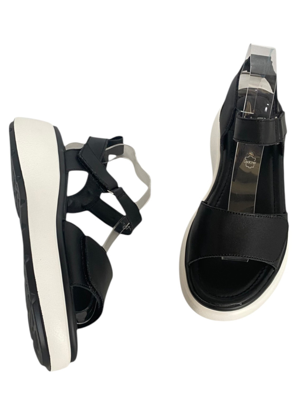 Черно-белые босоножки ALLSY на липучке с белой подошвой