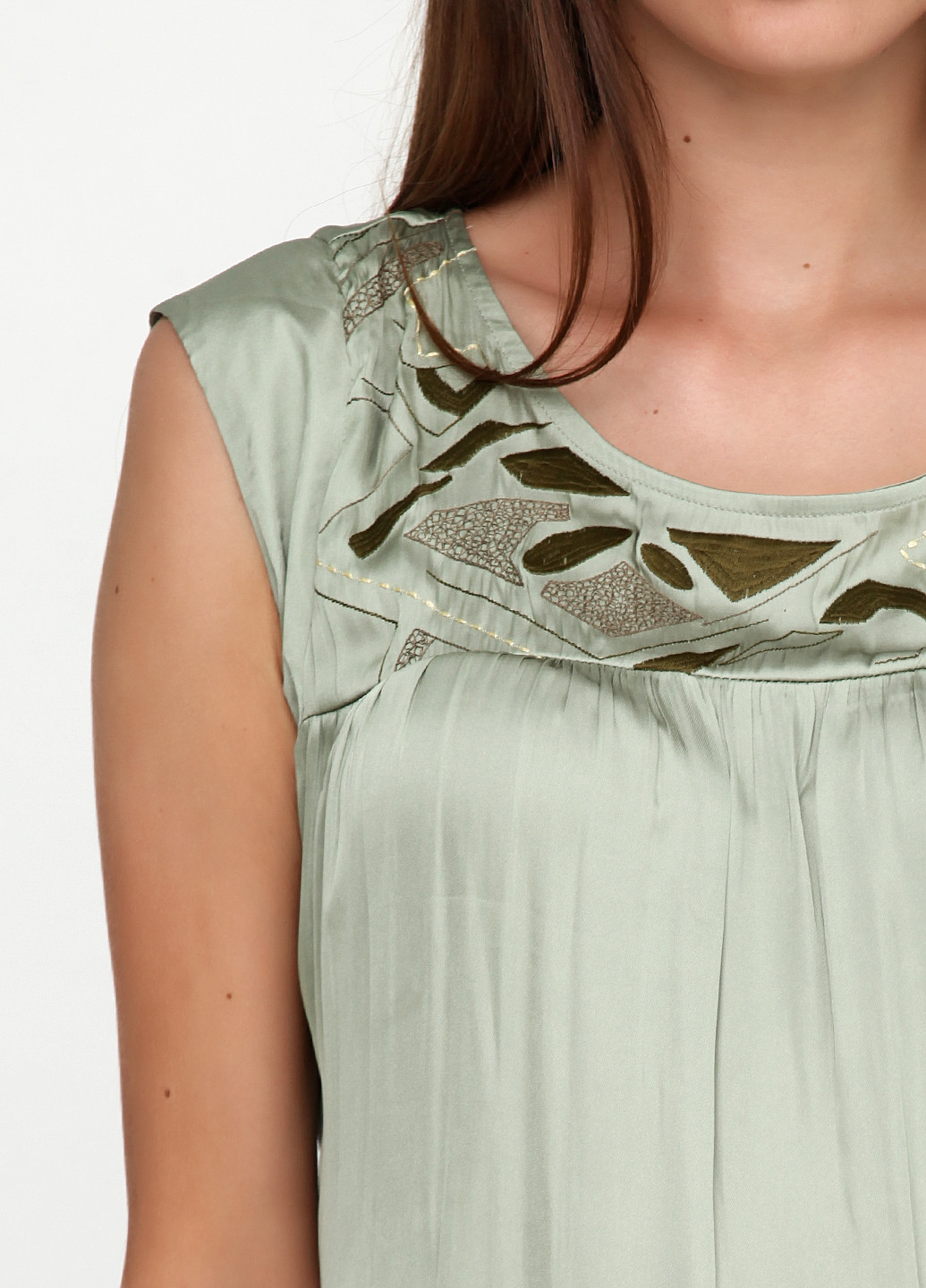 Оливковое кэжуал платье Nitya однотонное