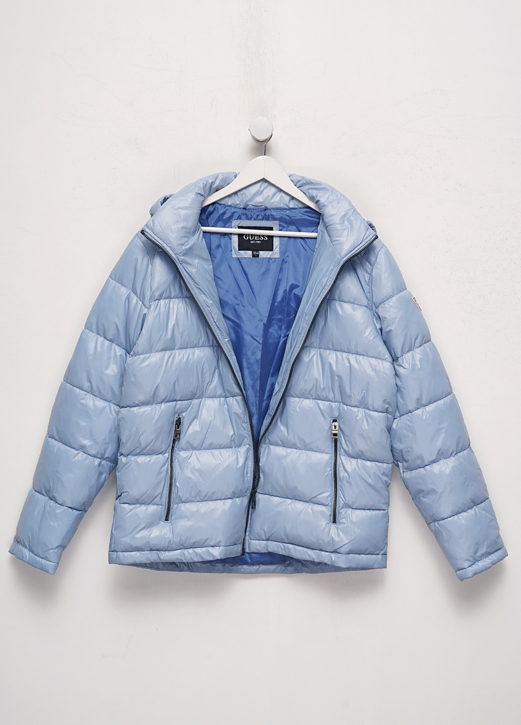 Блакитна зимня куртка Guess