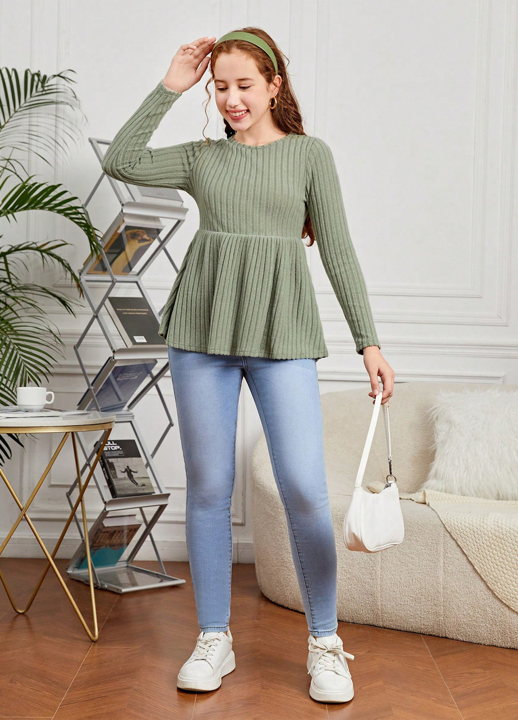 Оливковый демисезонный кэжуал лонгслив SHEIN однотонный