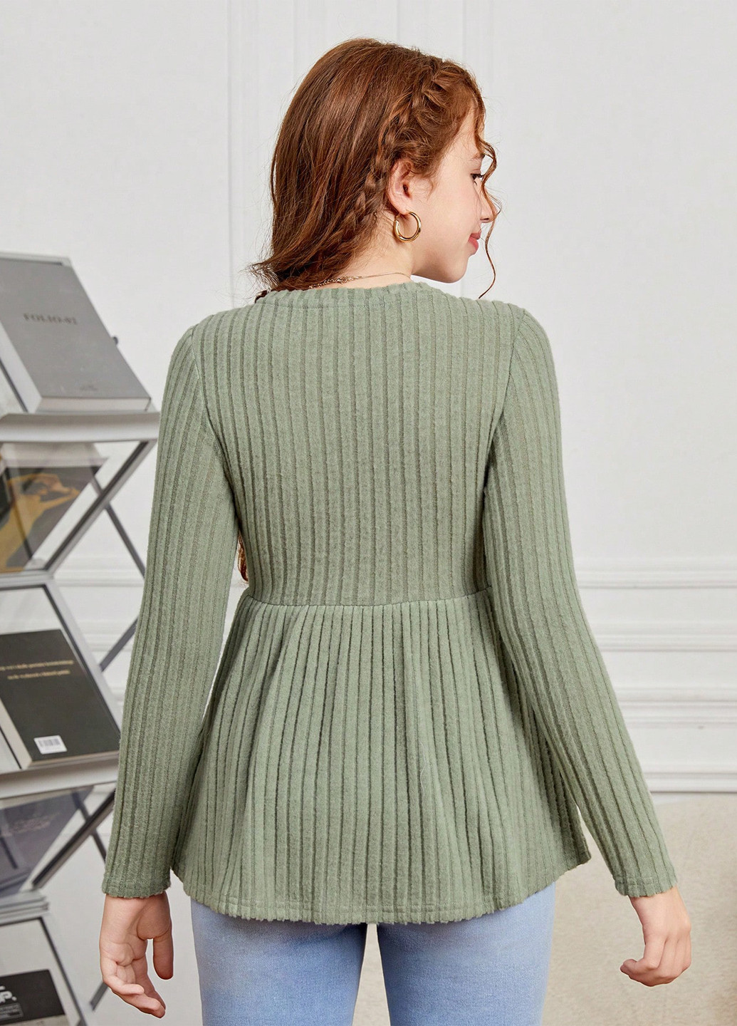 Оливковый демисезонный кэжуал лонгслив SHEIN однотонный