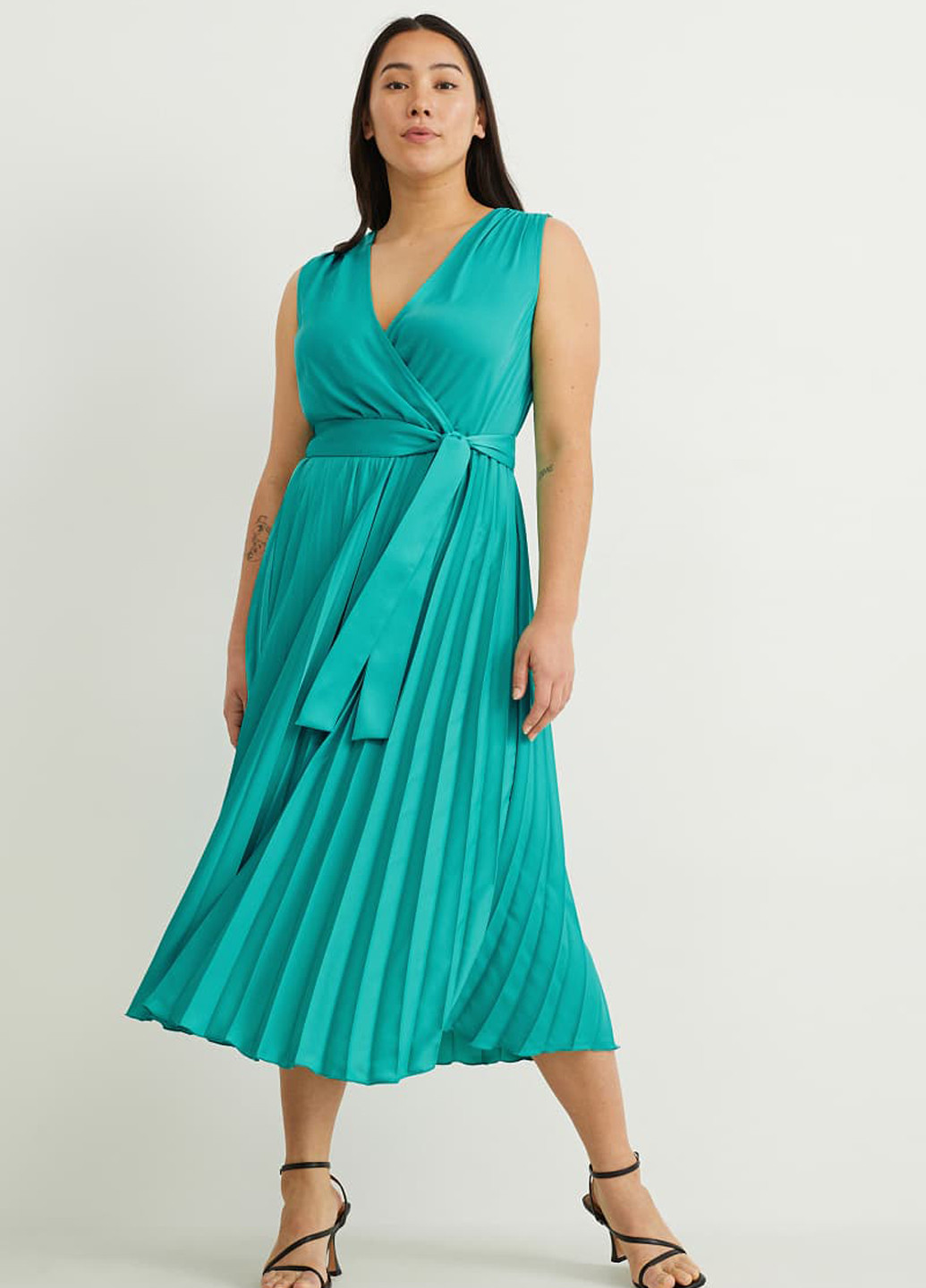 Бирюзовое кэжуал платье плиссированное C&A однотонное