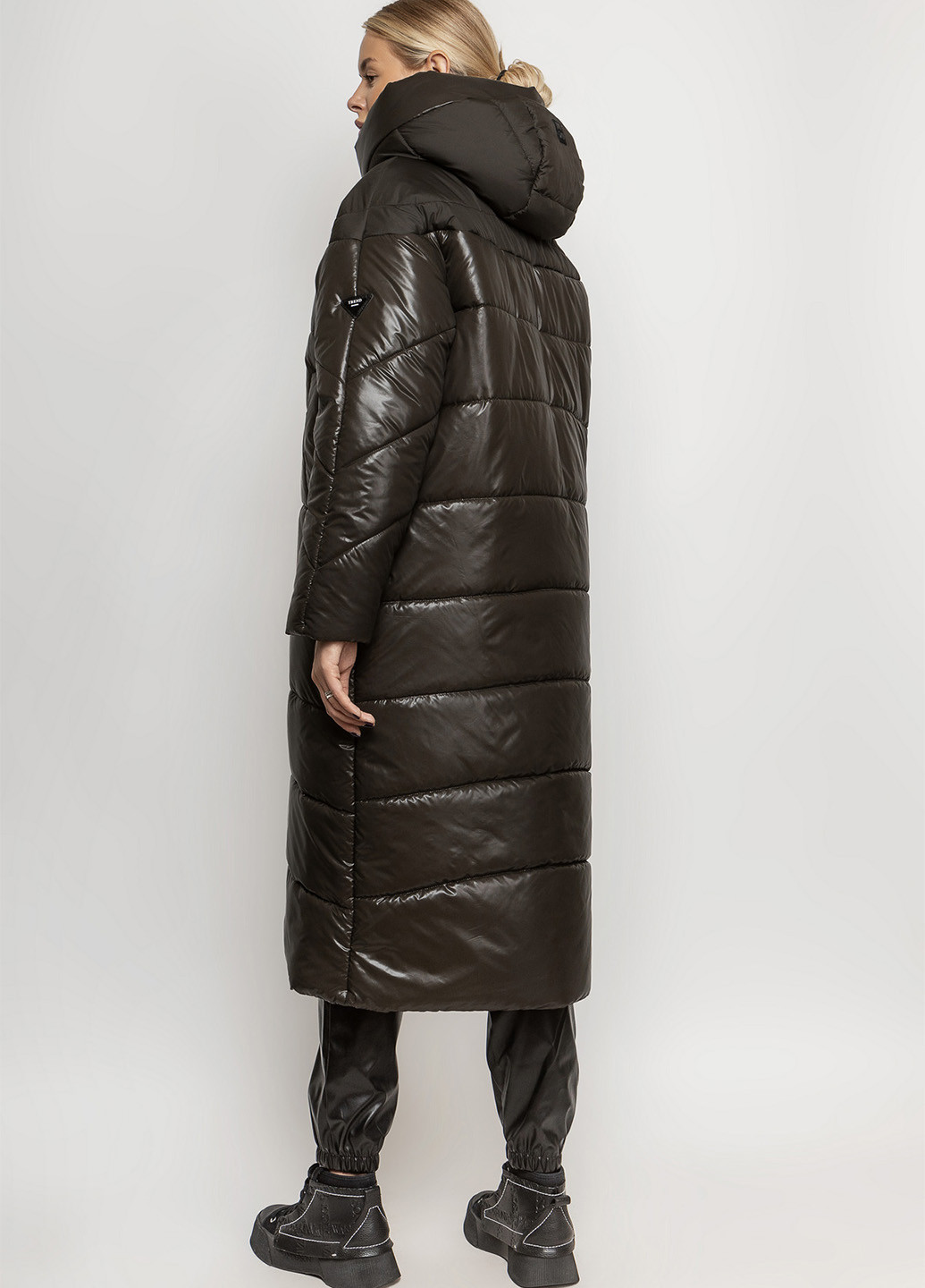 Темно-коричневая зимняя куртка O`zona milano