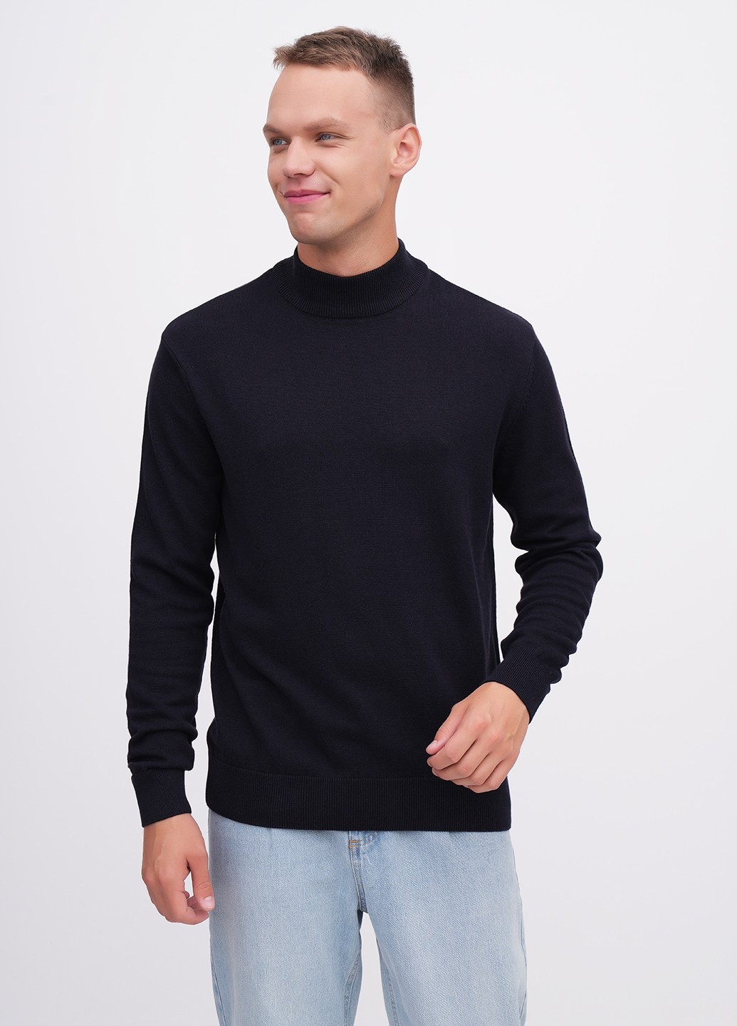 Темно-синій демісезонний светр джемпер EQUILIBRI