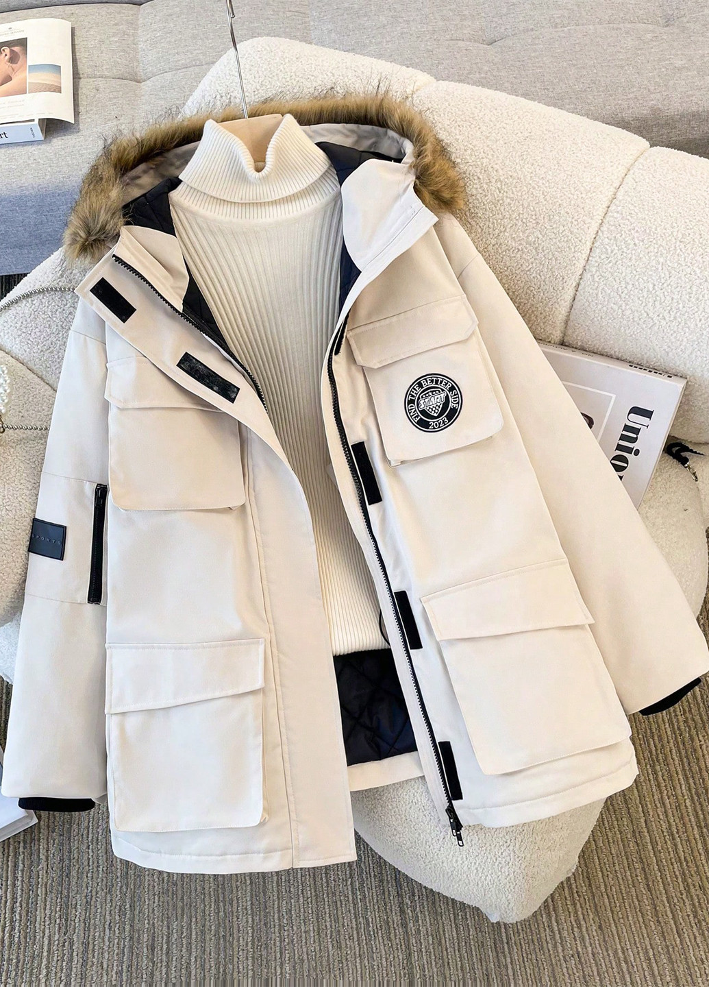 Молочная демисезонная куртка SHEIN