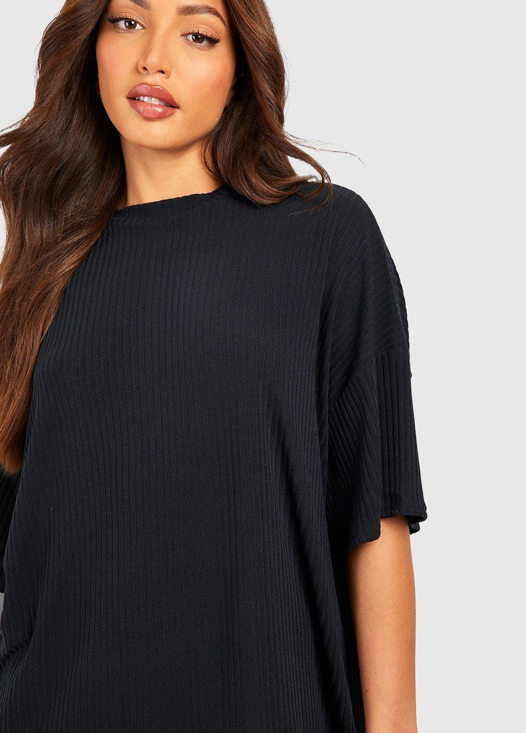 Черное кэжуал платье платье-футболка Boohoo однотонное