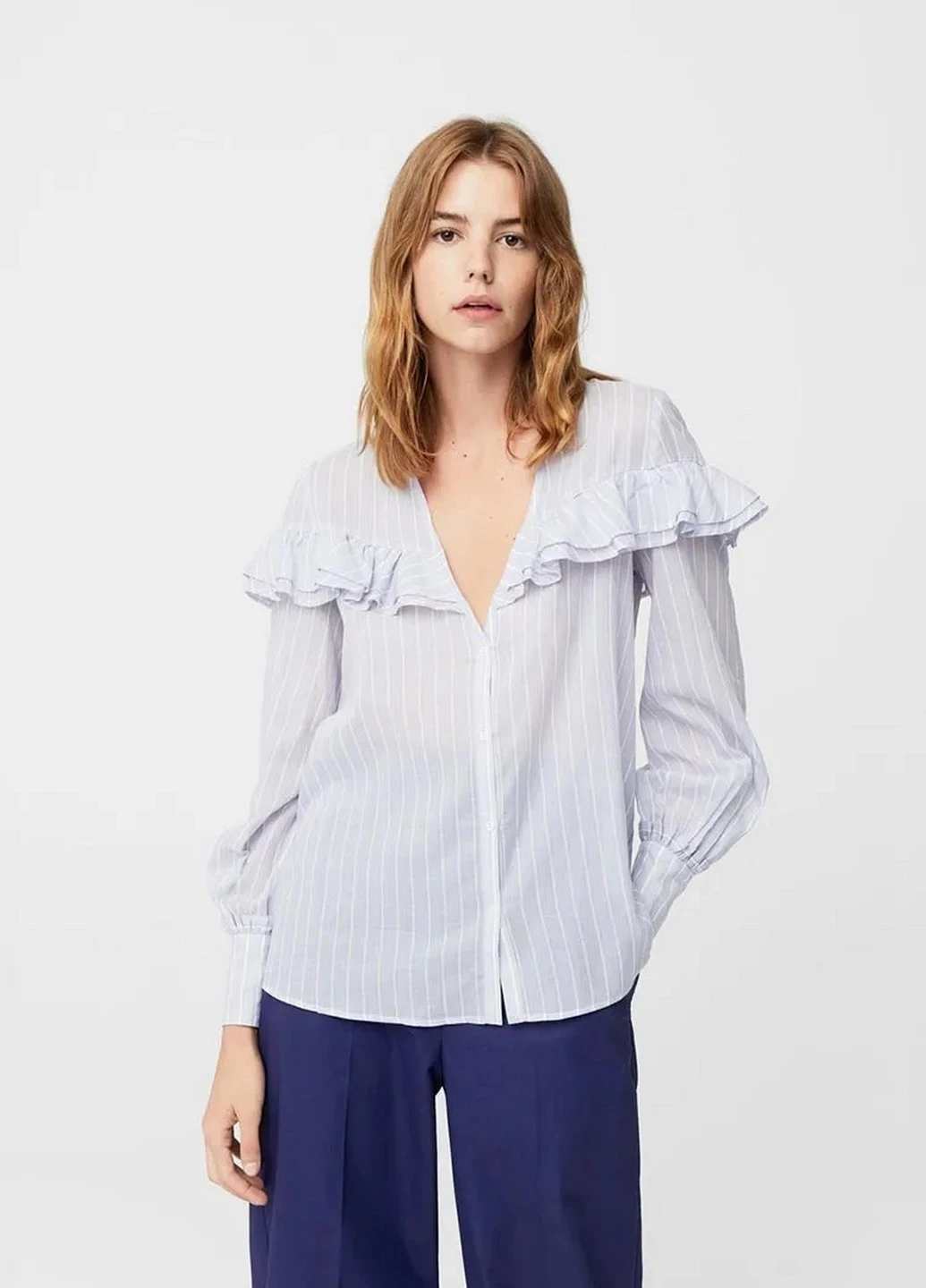 Сиреневая блуза Mango