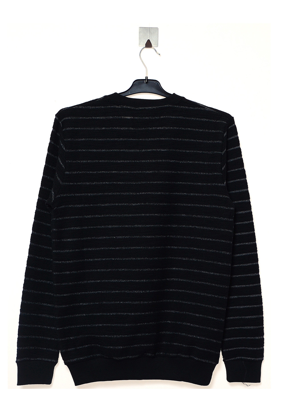 Чорний демісезонний пуловер пуловер Troll