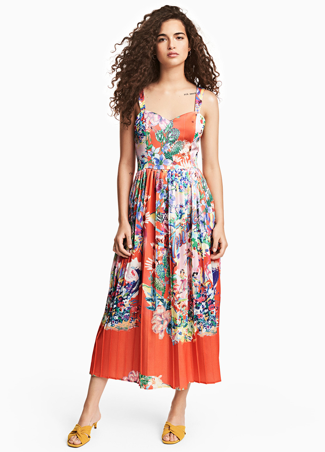 Помаранчева кежуал сукня кльош H&M з квітковим принтом