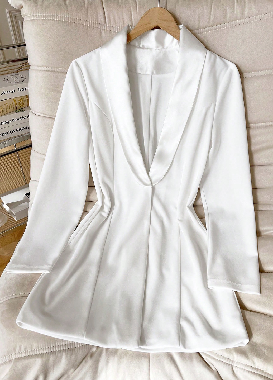 Белый женский жакет SHEIN однотонный - демисезонный
