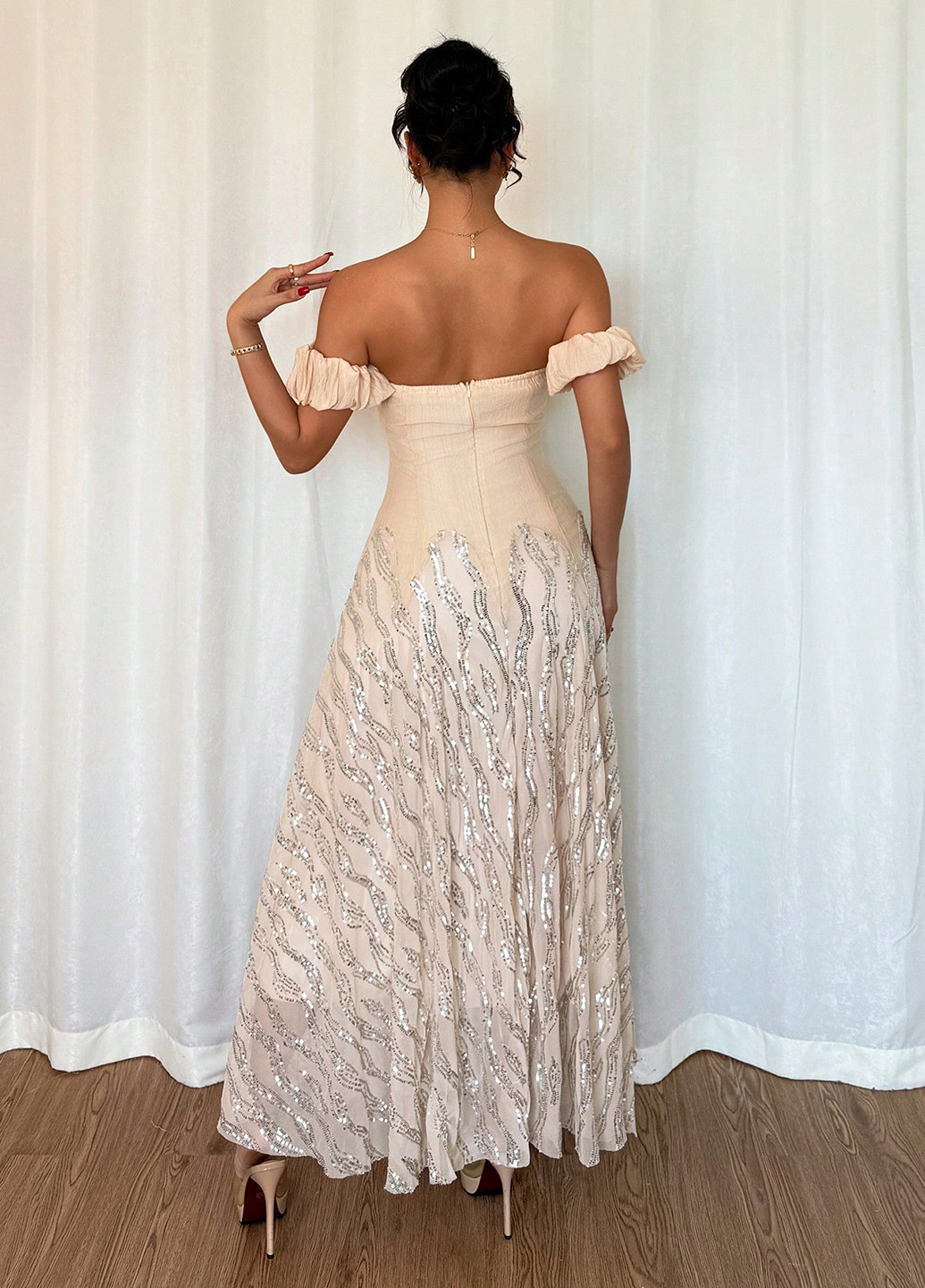 Кремовое праздничный, вечернее платье а-силуэт SHEIN однотонное