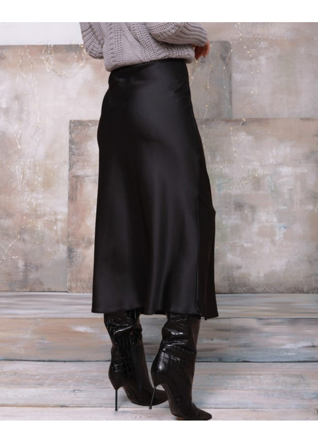 Черная повседневный однотонная юбка ISSA PLUS