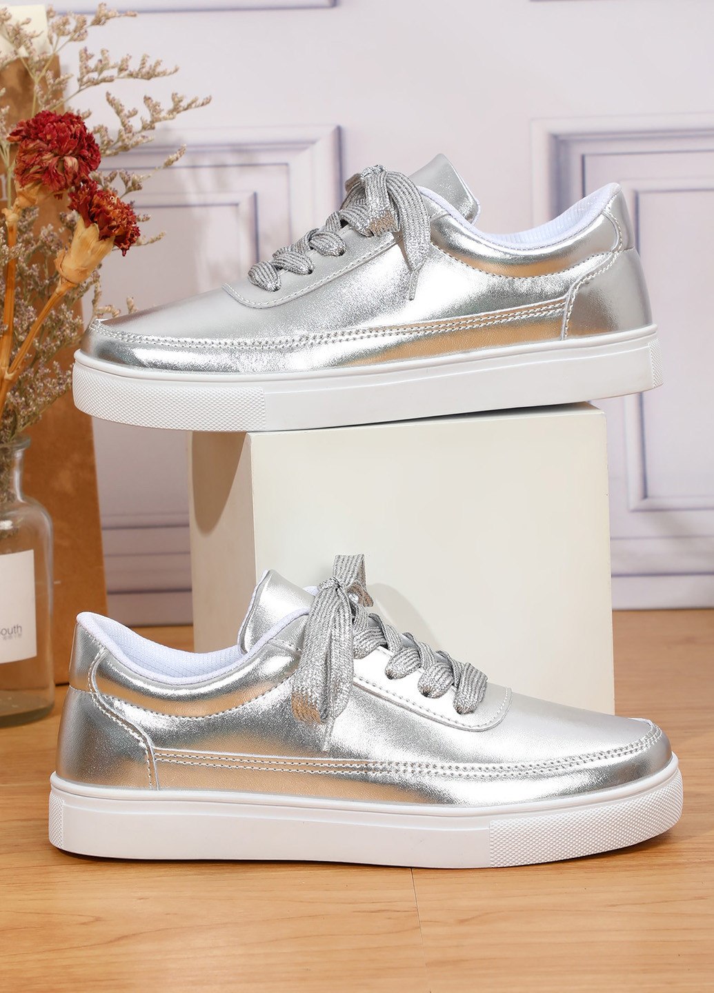 Сріблясті кеди SHEIN
