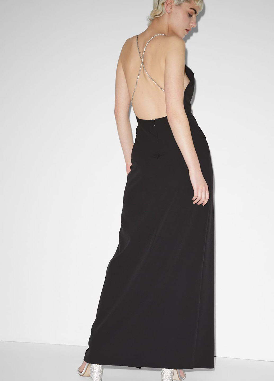 Чорна вечірня сукня з відкритою спиною C&A однотонна