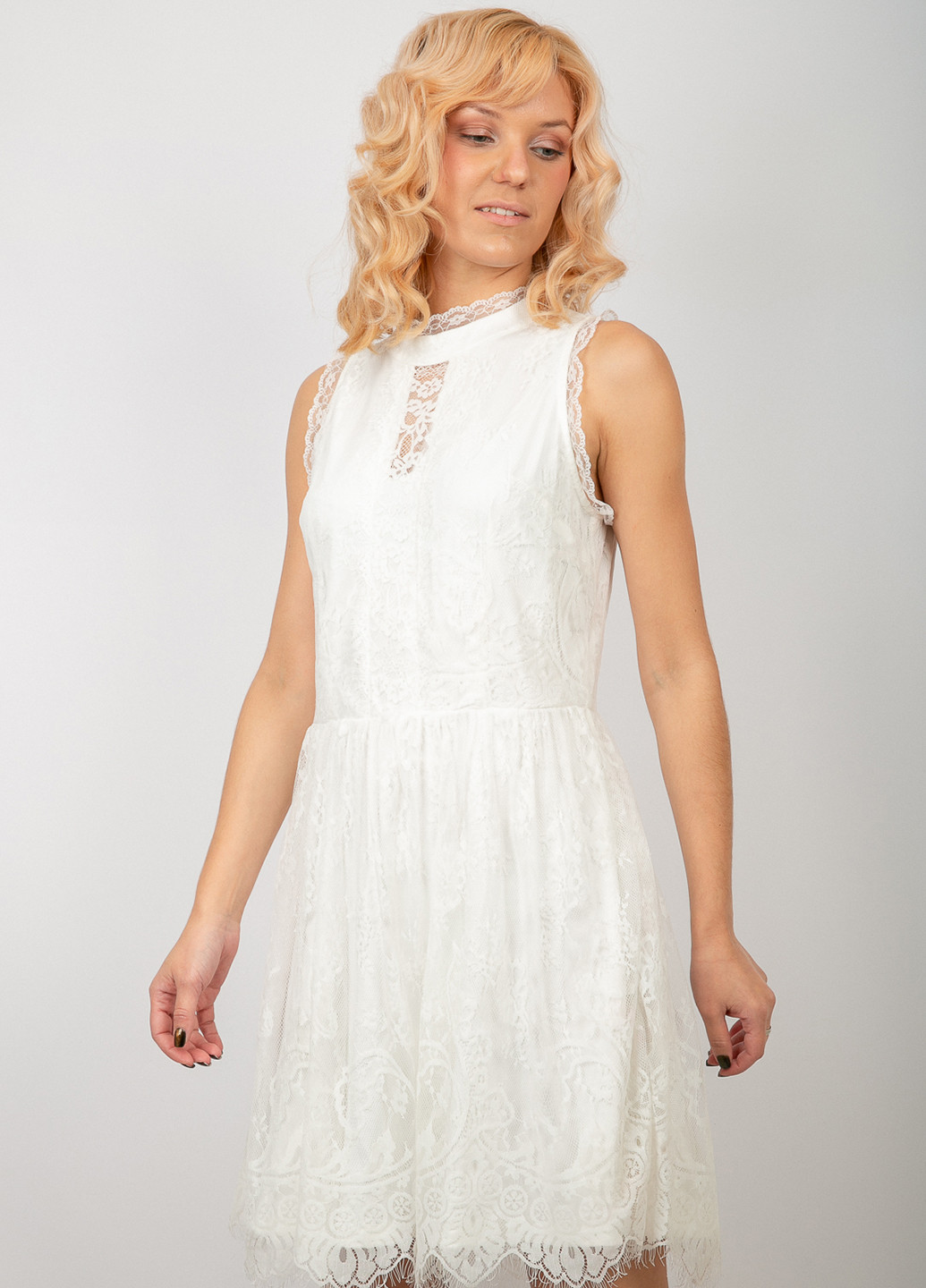 Білий кежуал сукня кльош Alya однотонна