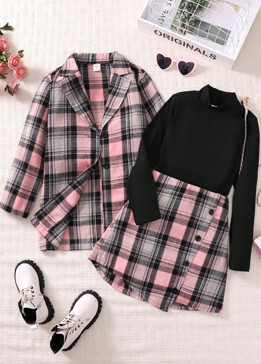 Світло-рожевий демісезонний костюм (жакет, спідниця, гольф) трійка SHEIN