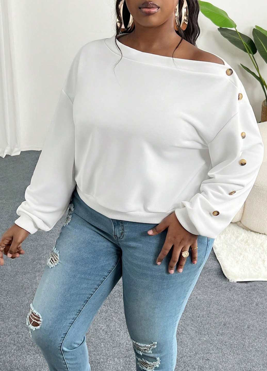 Белый свитшот SHEIN однотонный пуговицы (330776250)