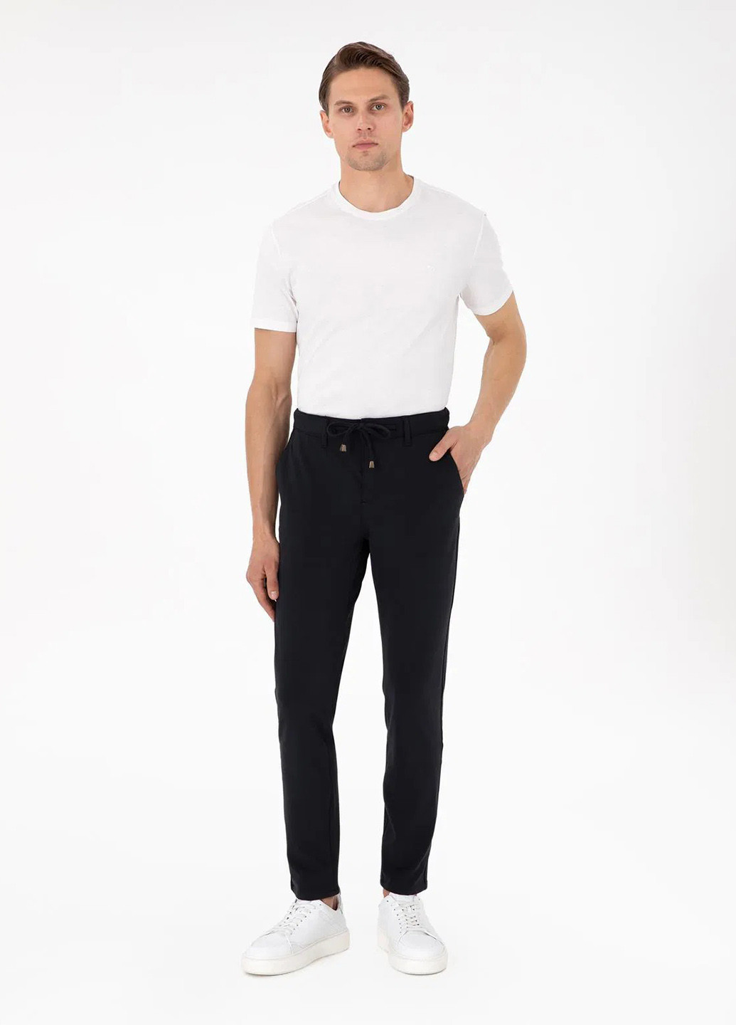 Белая футболка Pierre Cardin